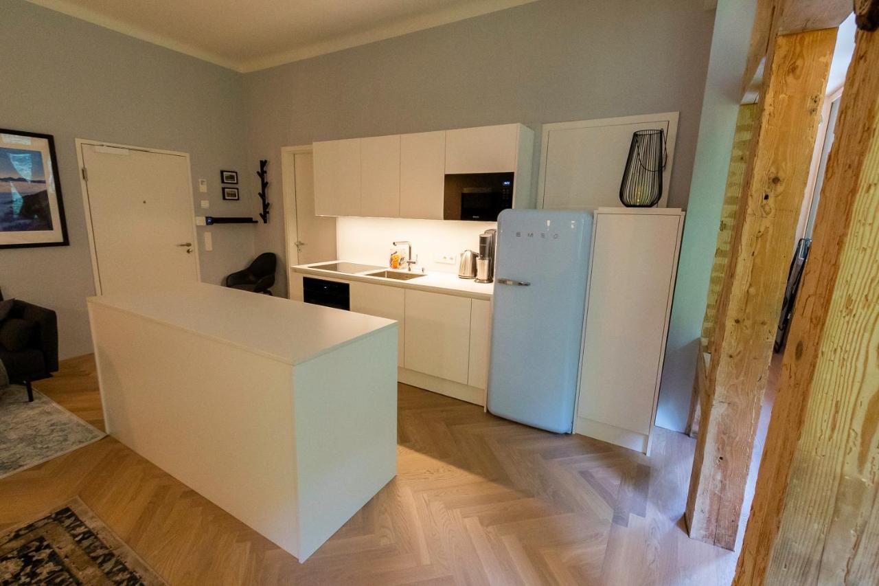 Apartment In Historischer Villa Mit Parkplatz Grünau im Almtal المظهر الخارجي الصورة