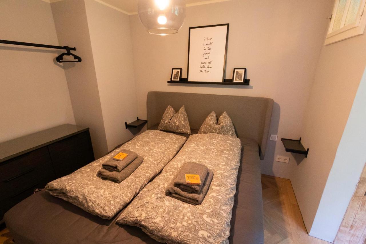 Apartment In Historischer Villa Mit Parkplatz Grünau im Almtal المظهر الخارجي الصورة