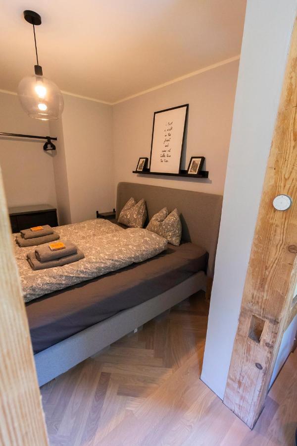 Apartment In Historischer Villa Mit Parkplatz Grünau im Almtal المظهر الخارجي الصورة