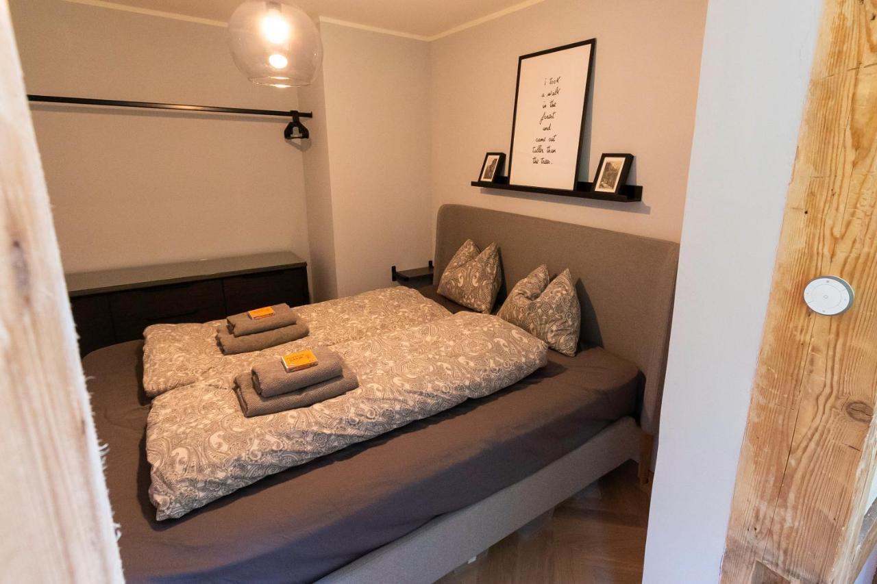 Apartment In Historischer Villa Mit Parkplatz Grünau im Almtal المظهر الخارجي الصورة